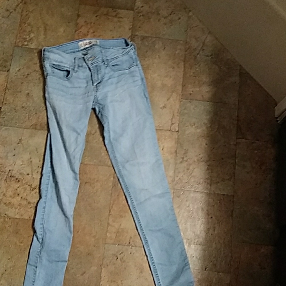 Hollister skinny jeans